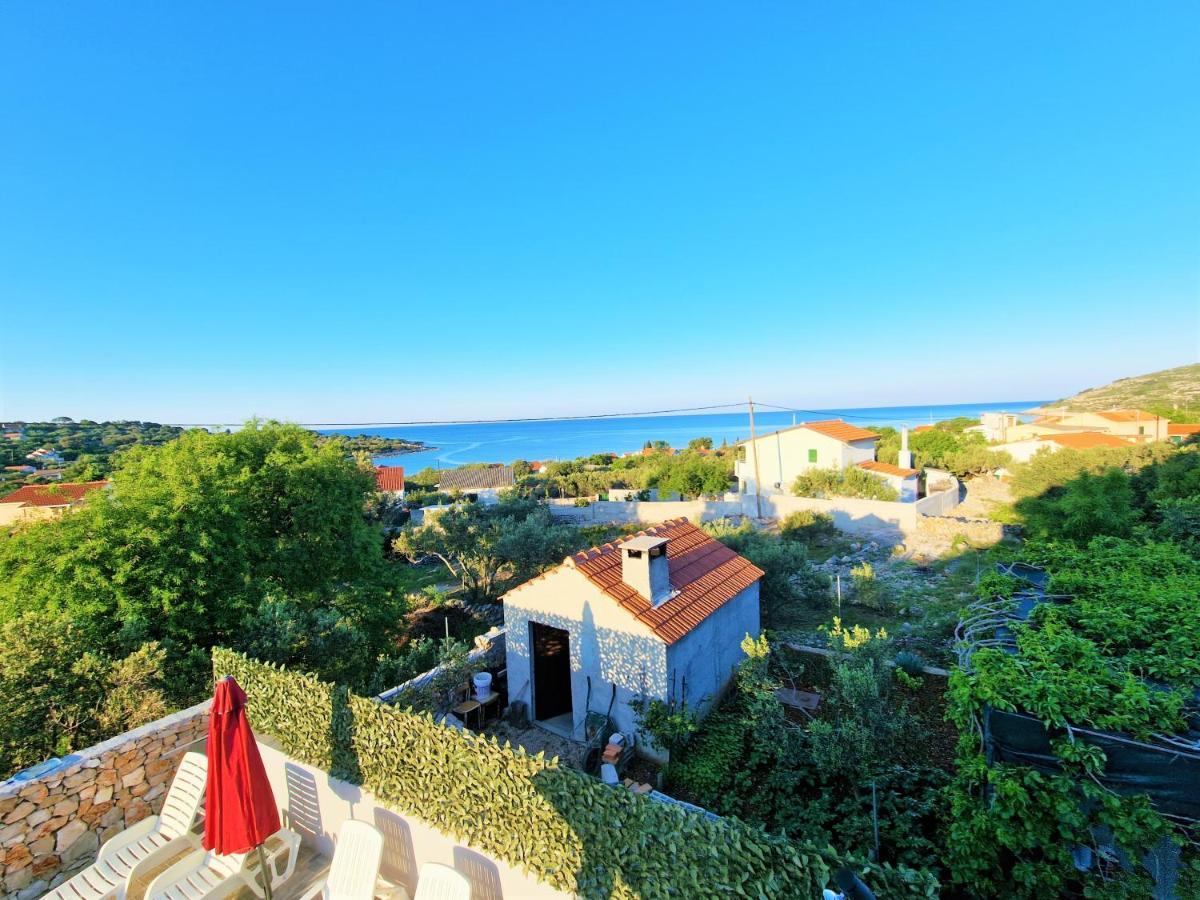 Anas Lagoon Holiday House With Pool At Azure Beach ドゥルヴェニック・マリ エクステリア 写真